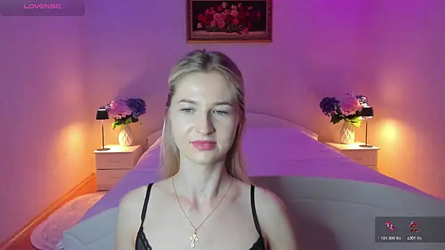 Julie_Blaze Live XXX-Chat