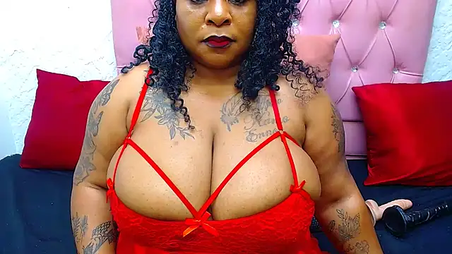 Chat XXX ao vivo de Ebonyhotass26