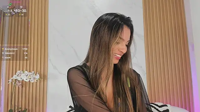 VictoriaNoah_'s Live XXX Chat