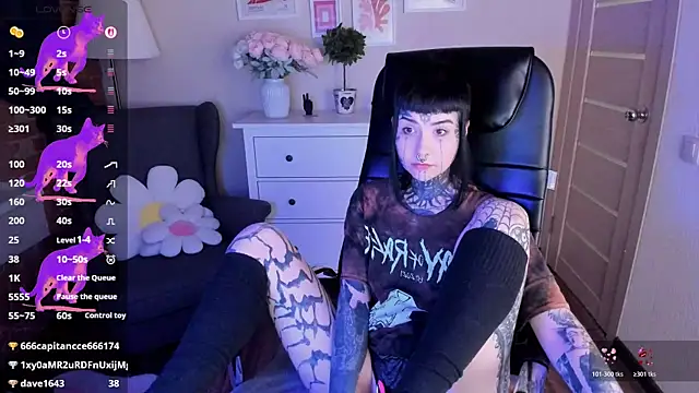Chat XXX en directo de Bloood__Mary