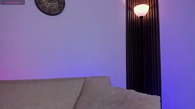 Stacy_doll7 Adlı Modelin Canlı XXX Sohbeti