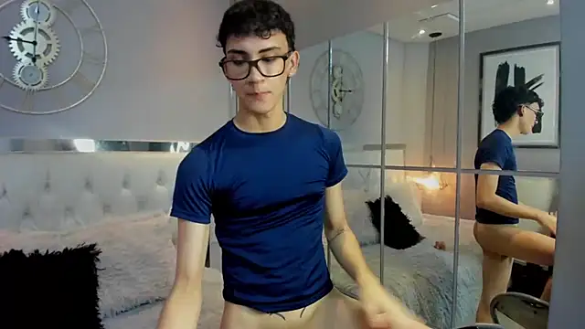 cml0_ Chat XXX live