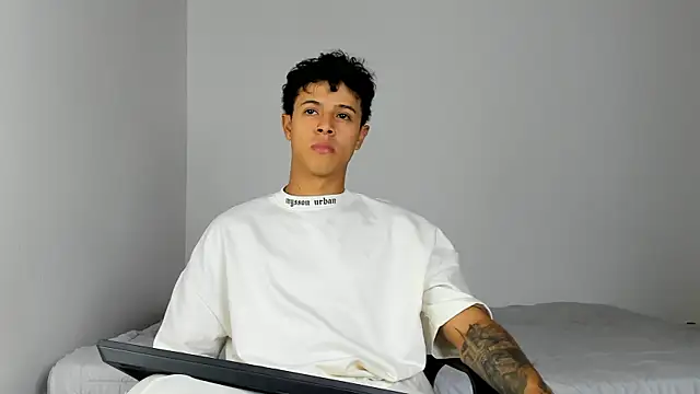 _Alex_Colton 现场XXX聊天