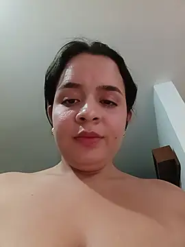 Julieth_hot-69 লাইভ XXX চ্যাট