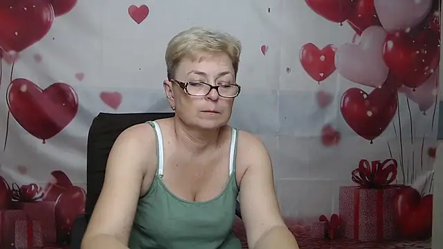 EmiliaGree Live XXX-chat