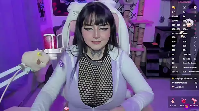 Chatroom XXX en direct de MaddyFooxx