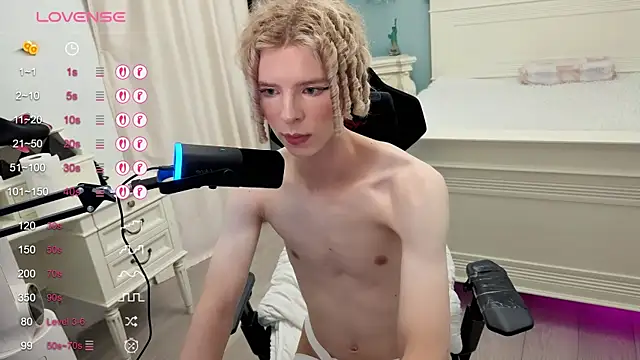 Kudi_Minnt Live XXX-Chat