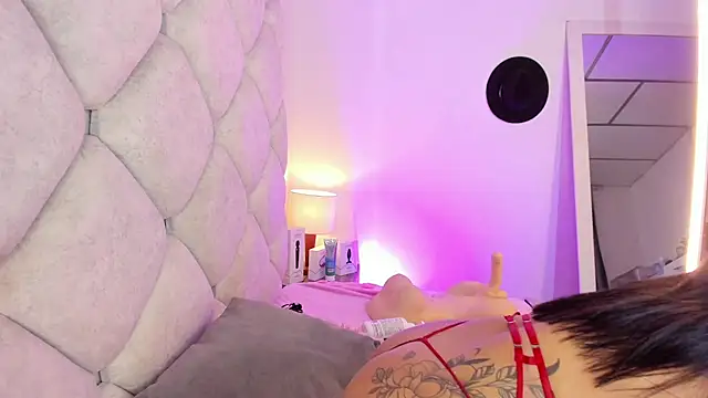 XXX chat uživo modela alessiaferry