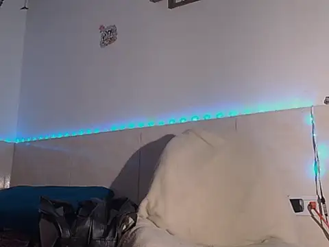 XXX chat uživo modela Dabria_luxee