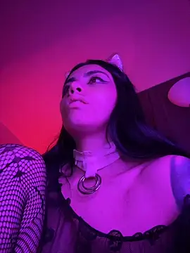 Czat XXX na żywo – i_am_nina_
