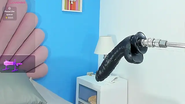 lisa_milf_ Adlı Modelin Canlı XXX Sohbeti