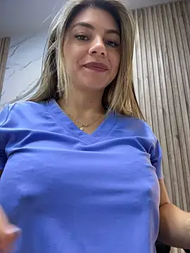 Chat XXX en directo de alicee16