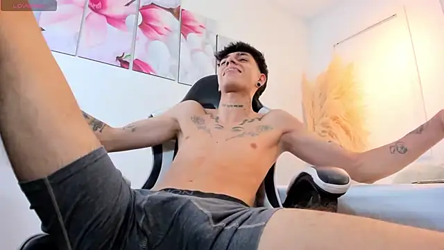 Show Webcam de Tommy_valverde