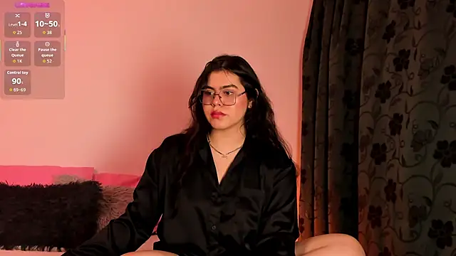 veronica185: онлайн-секс-чат