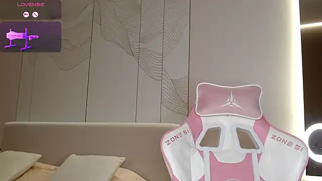 JenniferQueen11 élő XXX-chatje
