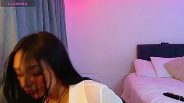 Melaniie01 élő XXX-chatje