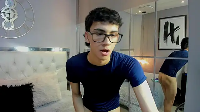 cml0_ Live XXX-chat