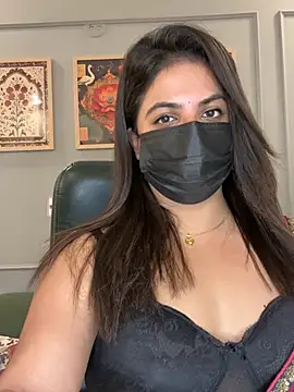 Chat +18 de Varsha__world ao vivo