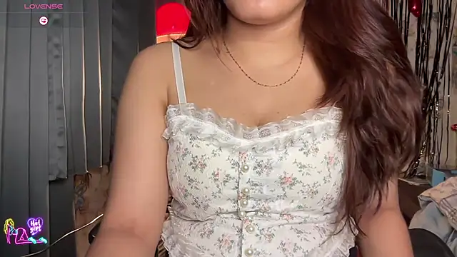 Zeluna's Live XXX Chat
