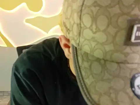 GeorgBelz's Live XXX Chat