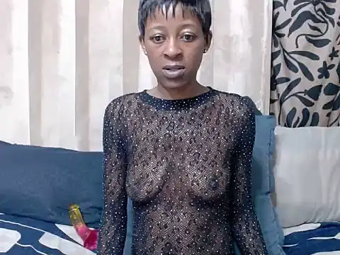 Chatroom XXX en direct de Sexynaughty23