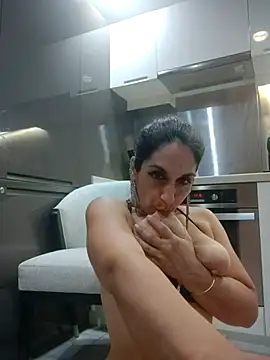 Bellydancerhot 现场XXX聊天