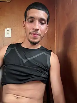 Guillermo618 – webcam-show