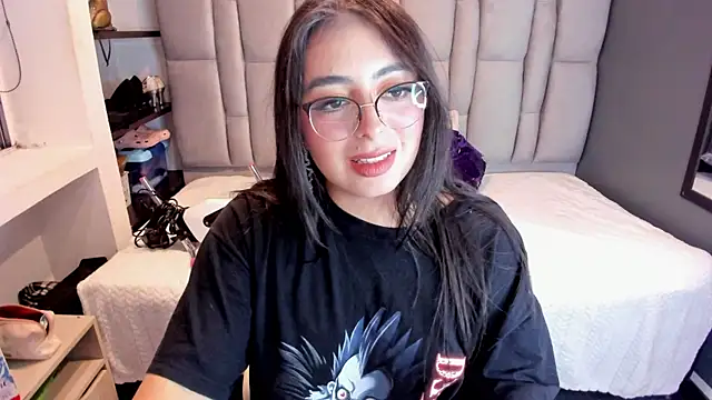 Živý XXX chat MiaWils_