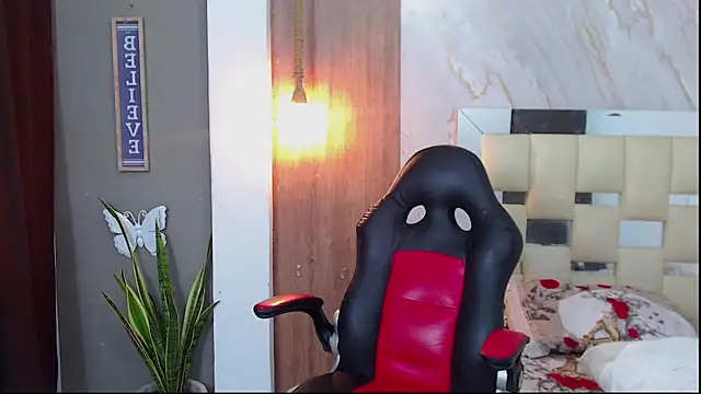 Czat XXX na żywo – master_king_28