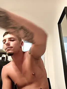 robertmrn112 – Live XXX-chat