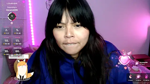 EllieMoonX élő XXX-chatje