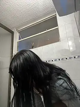 LilacNoir's Live XXX Chat