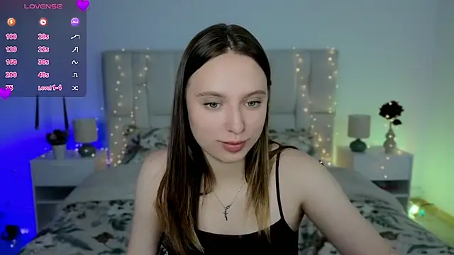 Онлайн чат XXX Cornelia_kitty