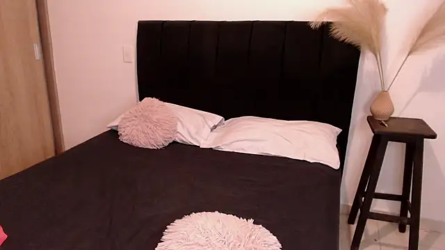 ArianaAlvarez_のライブXXXチャット