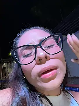 Chat XXX Live amira_cute2