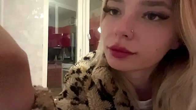 KimberliBaskerville's Live XXX Chat