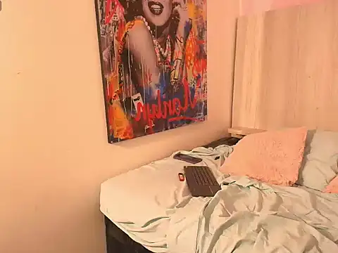 CLOEE_CRUZZ's Live XXX Chat