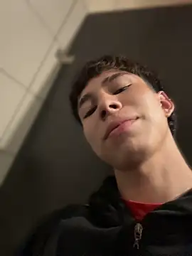 XXX chat uživo modela Kael_Prince