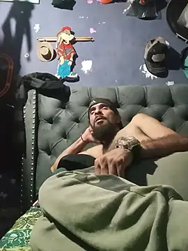 hairy_mannn live XXX chat