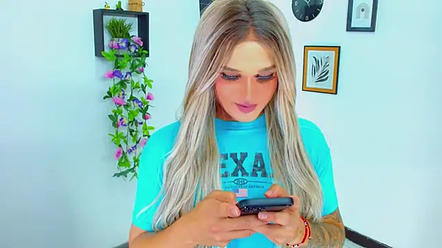 TaylorMon – Live XXX-chat