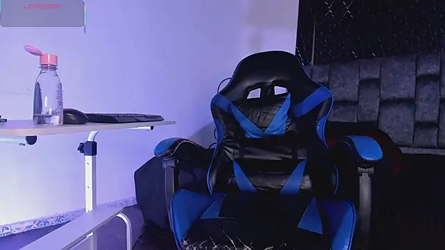 ThiagoSexy005 网络视讯表演