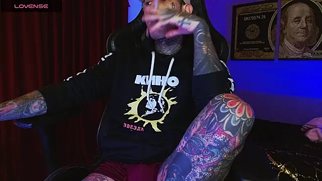 jhonny__ackerman XXX чат на живо
