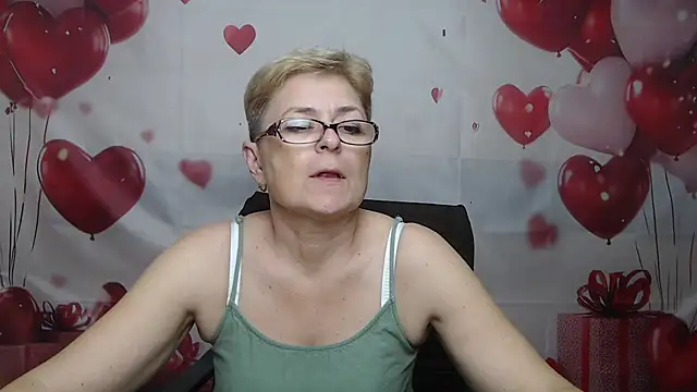 Živý XXX chat EmiliaGree