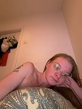 jannis1992 – Naživo XXX chat