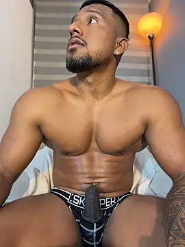 CallumMuscle – Naživo XXX chat