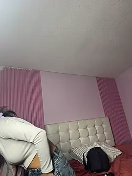 KITTYROSSE_'s Webcam Show