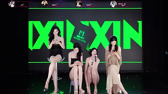 TF-001 live XXX chat