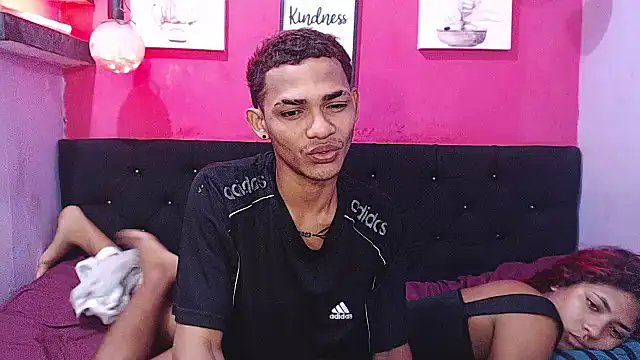 black_twinks live XXX chat