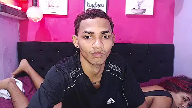 black_twinks' Webcam Show