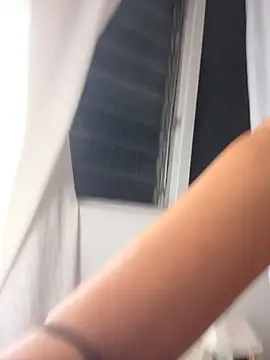 MiaBlonde1's Live XXX Chat
